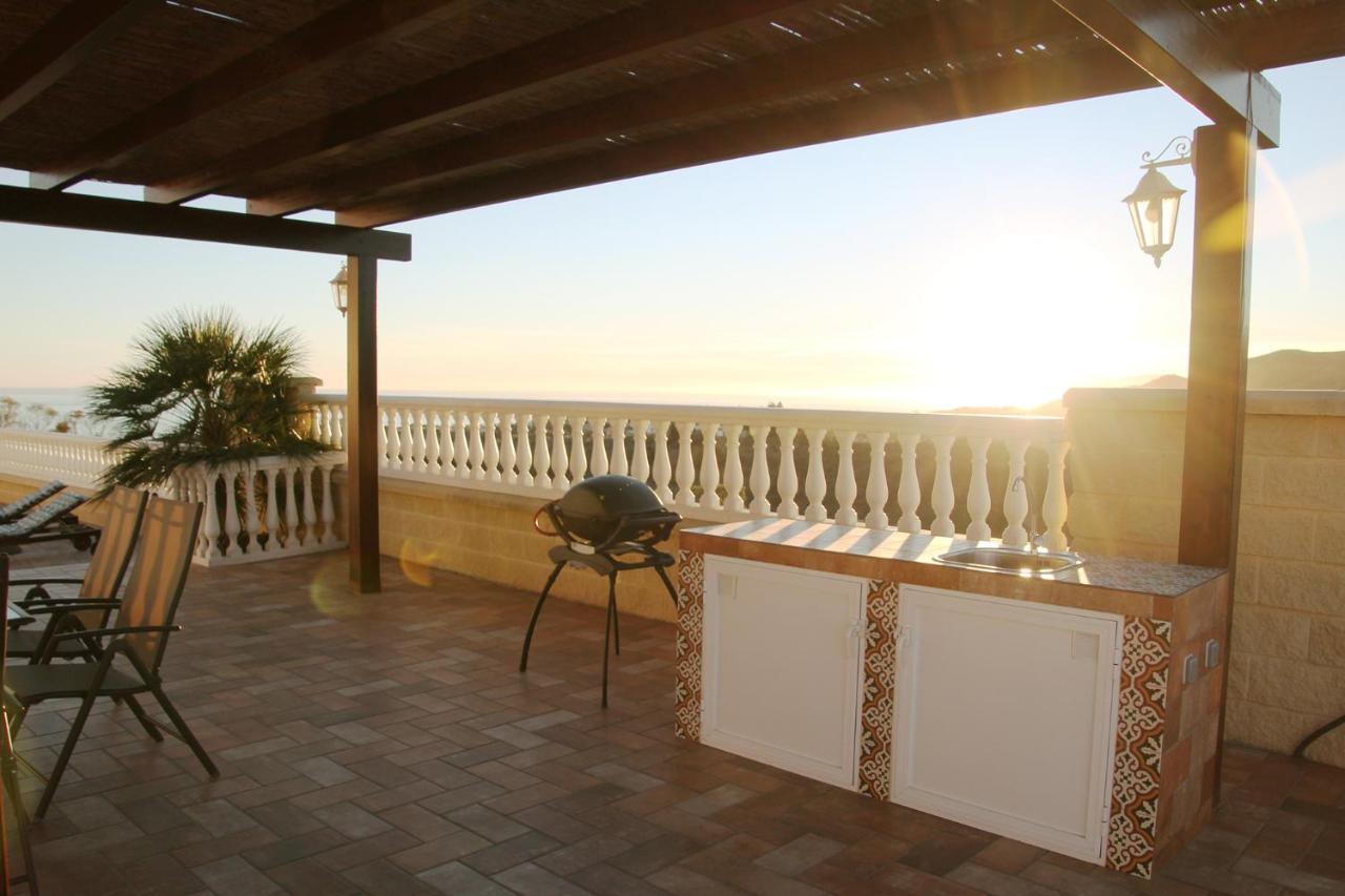 Villa El Palomar Azul With Pool And Sea View Benajarafe Exterior photo
