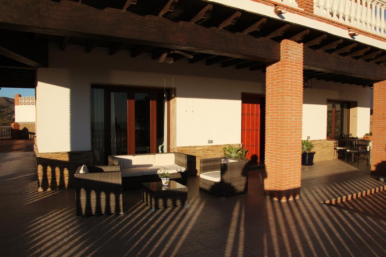 Villa El Palomar Azul With Pool And Sea View Benajarafe Exterior photo
