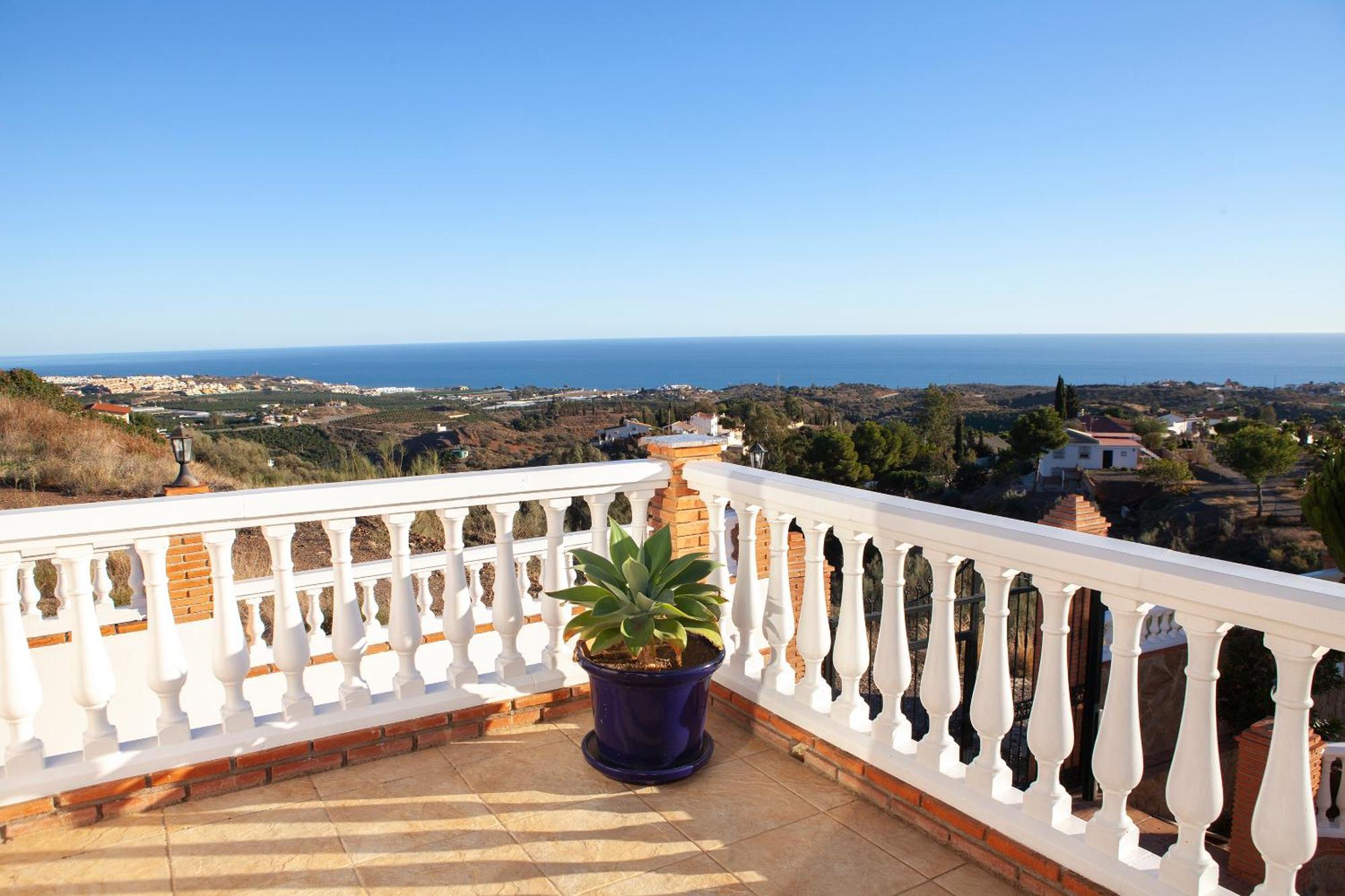 Villa El Palomar Azul With Pool And Sea View Benajarafe Exterior photo