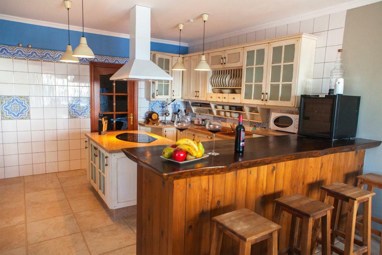Villa El Palomar Azul With Pool And Sea View Benajarafe Exterior photo